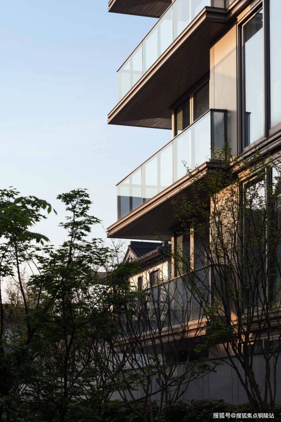 【官网】武汉绿城湖畔云庐-售楼处电话——售楼处地址——售楼中心