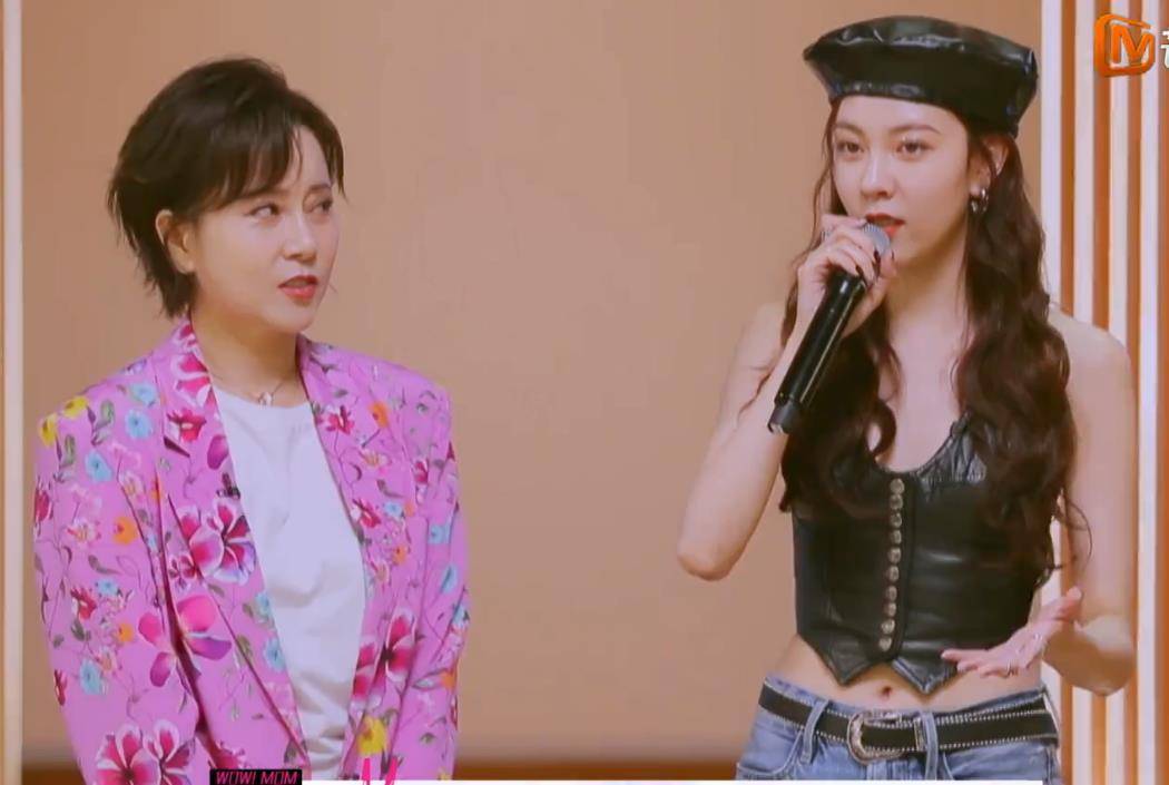 宋妍霏妈妈颜值气质不输女儿,舞蹈更不简单,和金星还是同学_明星_节目