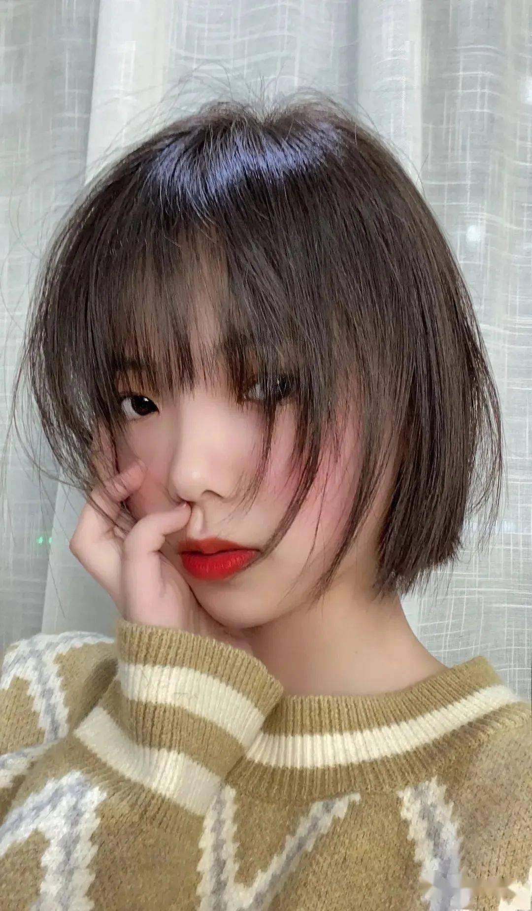 理发店最火发型迷人呀