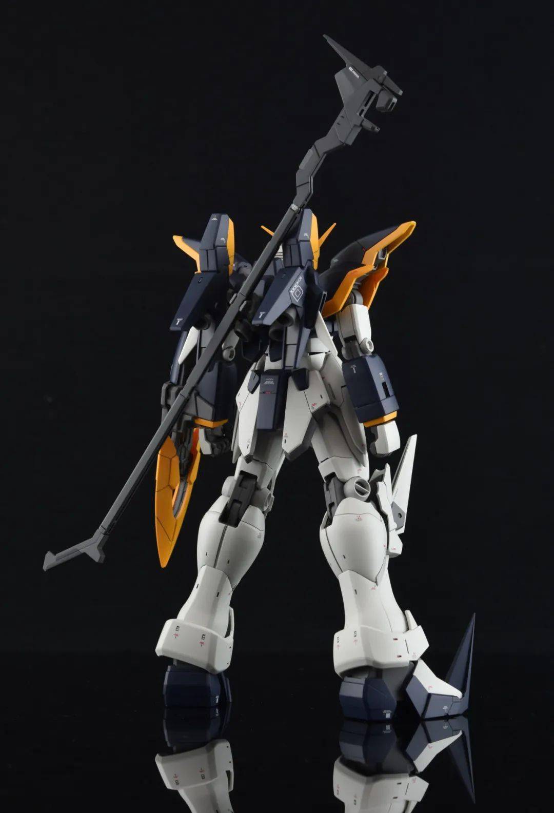 让死神高达获得更好的比例和细节……_公众_调整_来稿