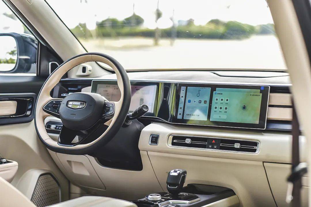 甜蜜的惊喜,试驾吉利icon巧克力_搜狐汽车_搜狐网