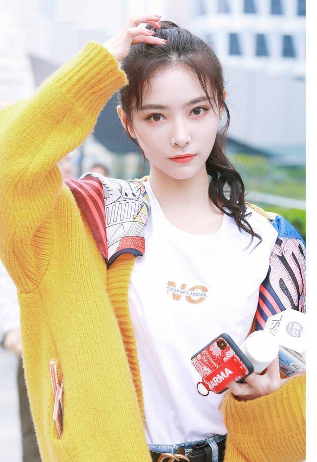 许佳琪又瘦又美?