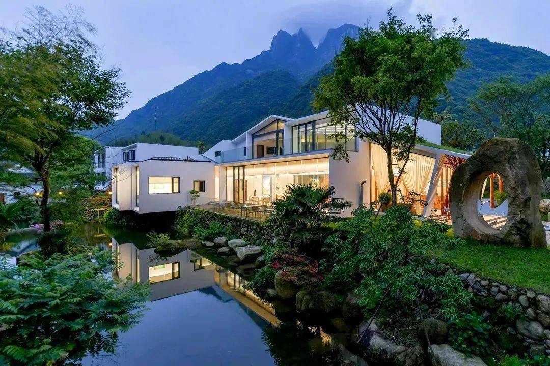 上饶三清山这座艺术田园相融的避世民宿丨望三清·乡村艺术聚落_山水