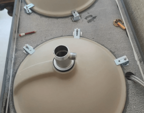 水槽到底哪种安装方式更好?以及墙砖到底该如何铺才会效果更好?