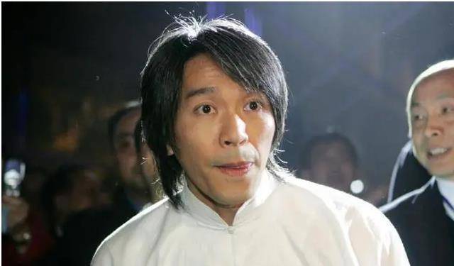 范湉湉在功夫里演谁|她19岁被周星驰看中,签约10年演完《功夫》后被