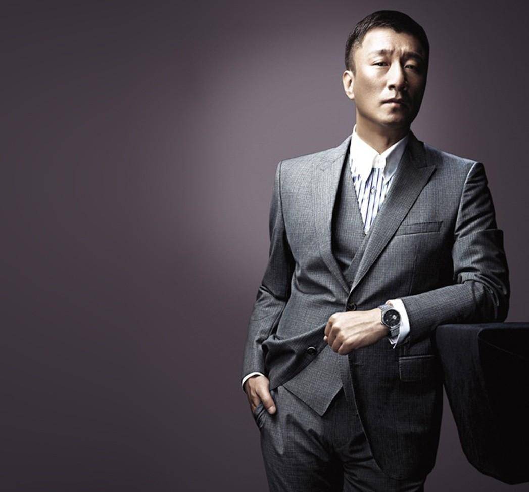 孙红雷的眼神十分犀利,让人觉得他是个坏人.