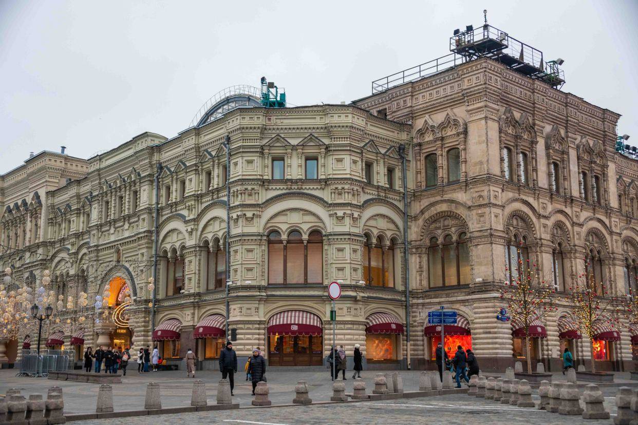 俄罗斯超出名的广场，位于莫斯科市中心，曾是阅兵的好地方