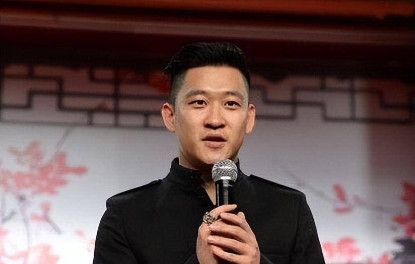 《反其道而行》曹锦云:锁住岳云鹏喉咙,在老师寿宴