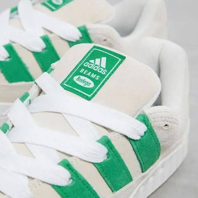 travis scott aj6 yellow