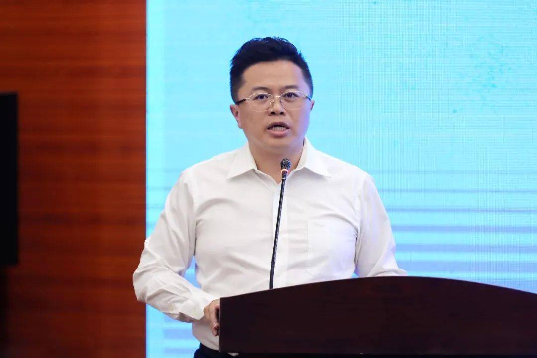 万达集团正式进驻忠县_广场_投资集团_发展中心