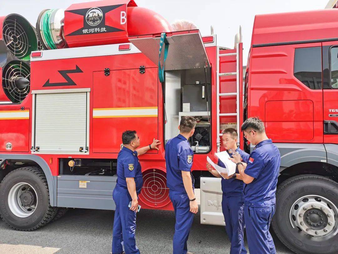 泡沫消防车,泡沫消防车,高层供水消防车,泵浦消防车,运兵车,宿营车