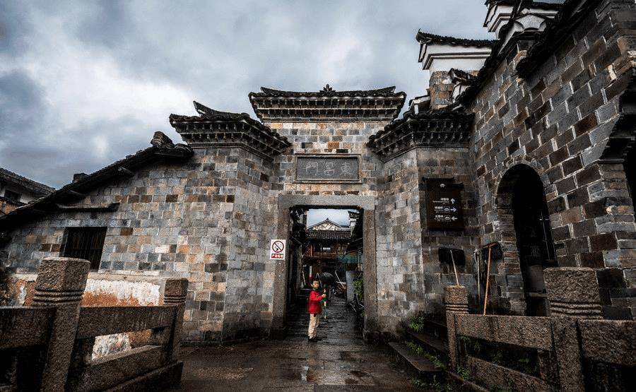 浙江“藏在”大山中的古镇，位于3省交界处，不输乌镇却少有人知