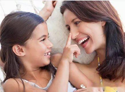 【关注健康】六个必知的养生小动作_血液_舒张_内障