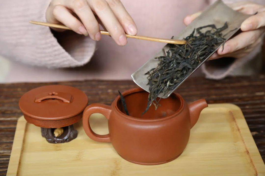 喝茶,一定要"俗"!_声音_口腔_小口