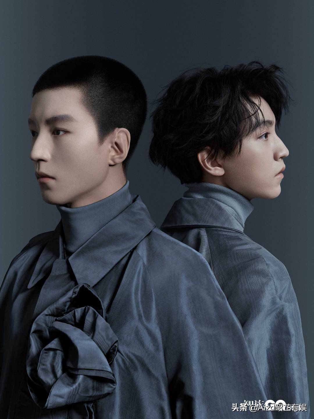 王俊凯寸头angelababy刊登《时尚芭莎》十月一杂志封面,白色套装温柔