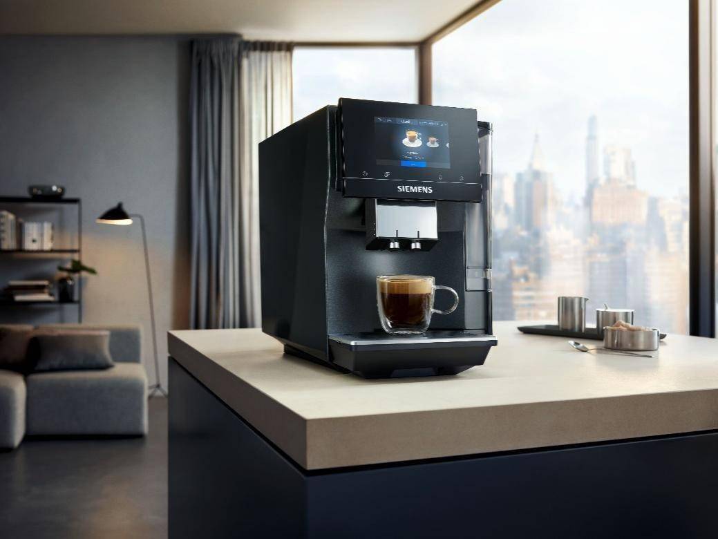 西门子EQ700全自动咖啡机 | 搭载尖端科技 一键探索口味丰富的咖啡世界