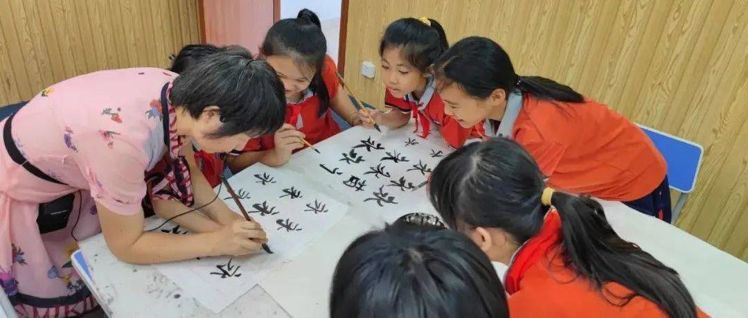 “挖墙脚”还是“挖墙角”?这些汉字你真的会读吗?_网络_流行语_语文