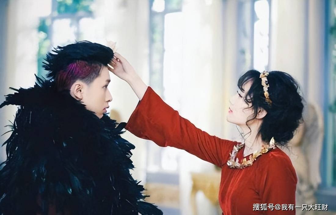 《半妖倾城》情义两全太艰难,永夜以羸弱之身,佑主护友悲惨赴死_阿聪