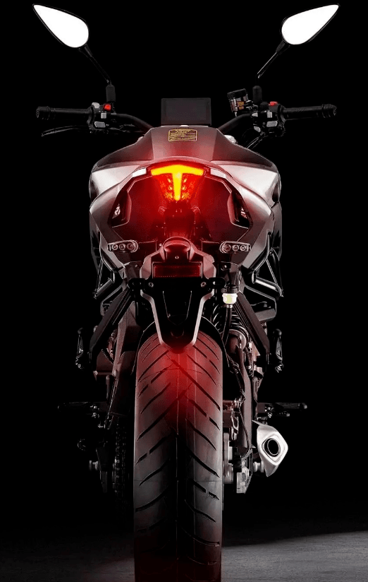 钱江发布新款四缸追600圆灯版._搜狐汽车_搜狐网