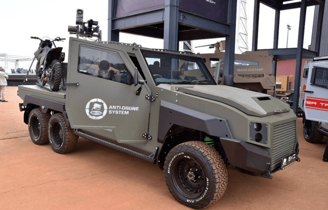 丰田皮卡这么一改,简直是无人机克星!_搜狐汽车_搜狐网