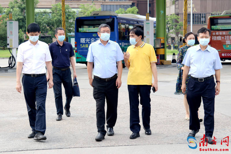 广东交通集团领导调研佛山粤运公交公司_工作_邓小华_生产