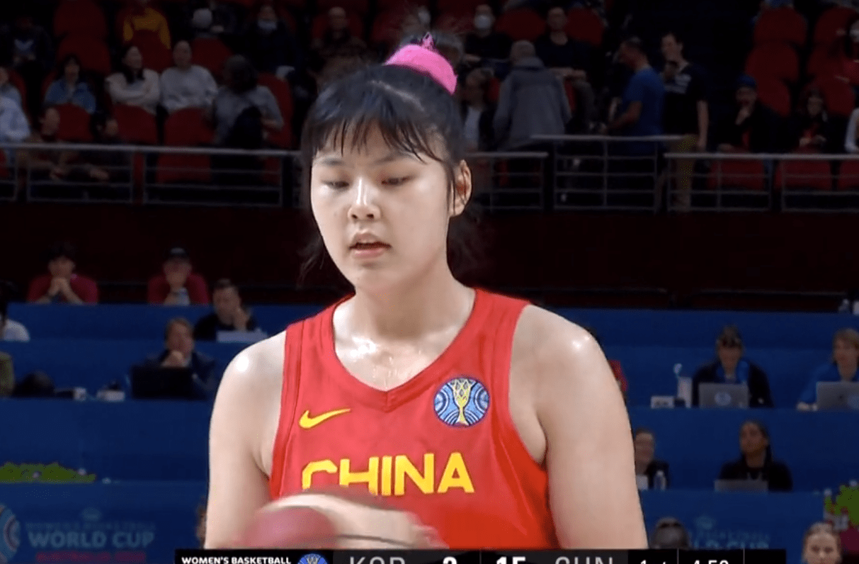 北京时间9月24日，中国女篮非常遗憾地输给了美国梦之队，输比