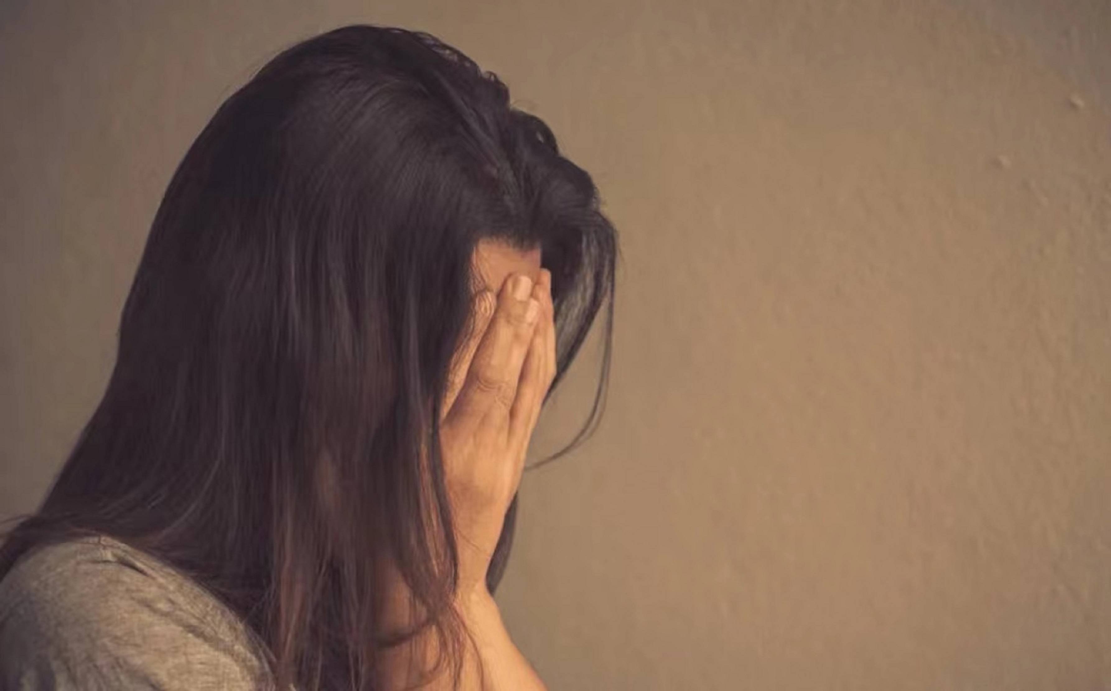 用性祭奠分手,女子被染上性病,4年后,她亲手砍死前男友_张欣颖_刘正军