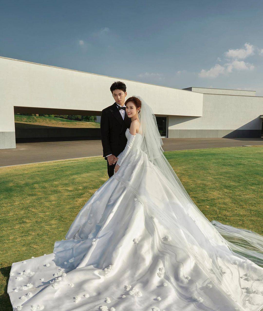 吴姗儒今年1月29日大婚,嫁给交往5年的男友王先生,身为「综艺天王」