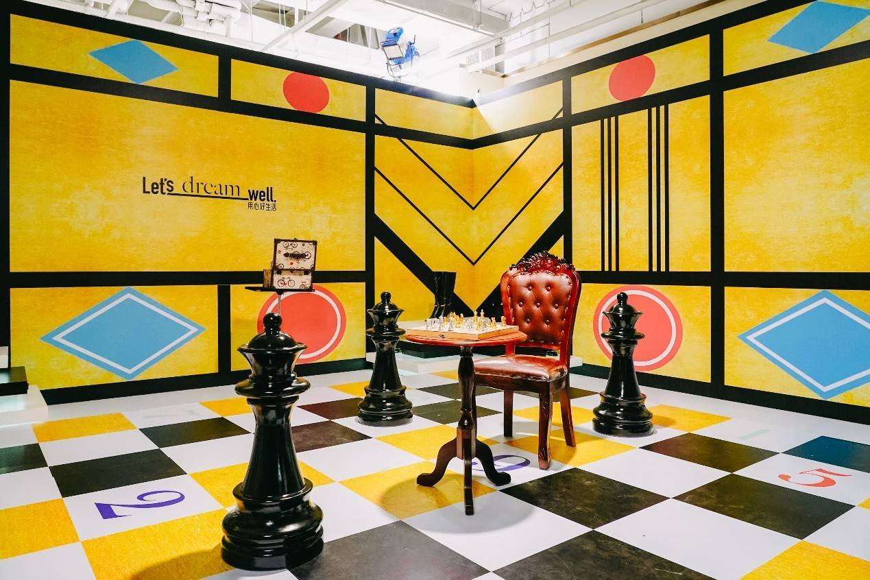 ǰ̲̫����LUX OPEN����ʢ�俪Ļ��ҫ�����ĺ�������ƪ��