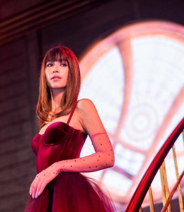 泰星mint:我不会很快结婚,如果mark邀请的话,会去参加他的婚礼_pupaa