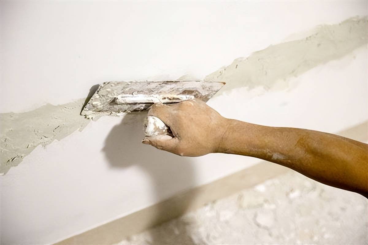 抹灰石膏找平墙面施工腻子层出现的问题解决方案_强度_基层_方法