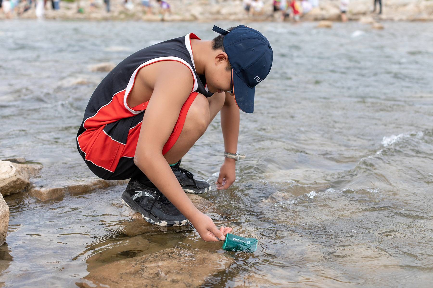 户外音箱怎么选?颜值、便携、音质、防水、续航哪个更重要?
