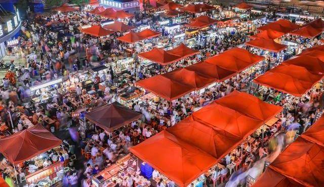 种类丰富完全不输泰国,关键还超便宜_夜市_紫荆_梅花糕