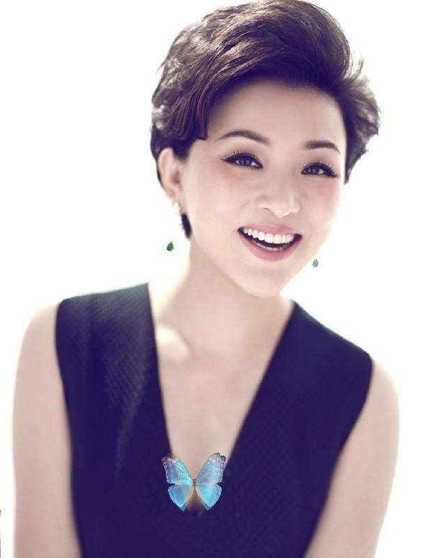 52岁杨澜身材也太好了!