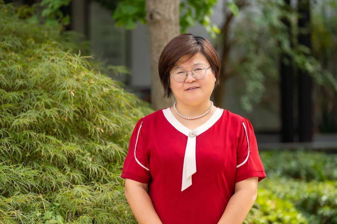 朱琦苏州市杨枝小学校教师从教30年清平乐61感怀春风化雨,又见杨枝