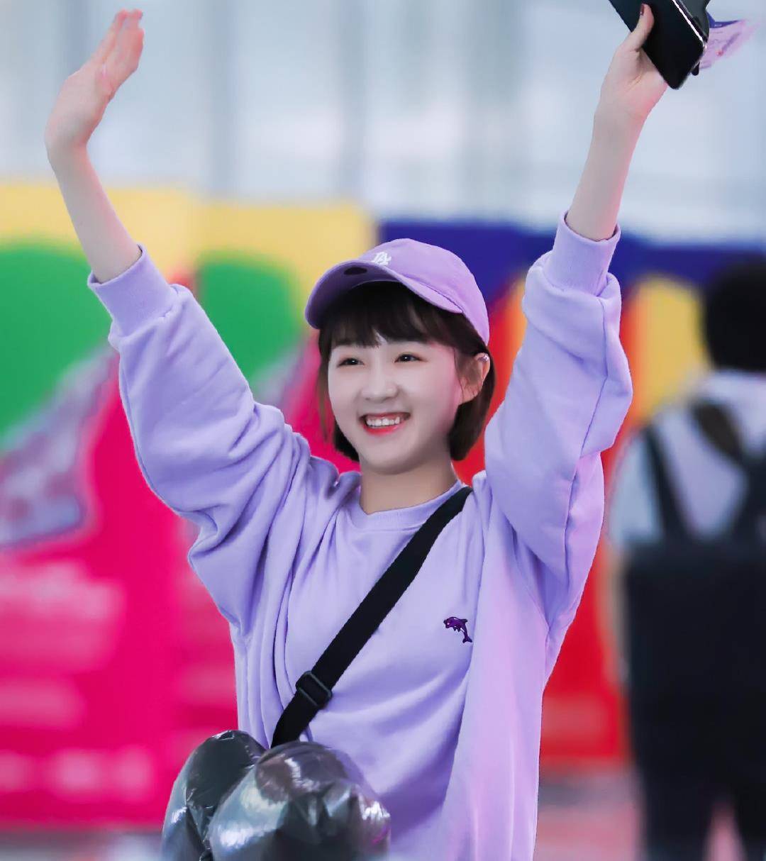 当李子璇穿上"人鱼裙",粉丝瞬间不淡定_时尚_感觉_白色