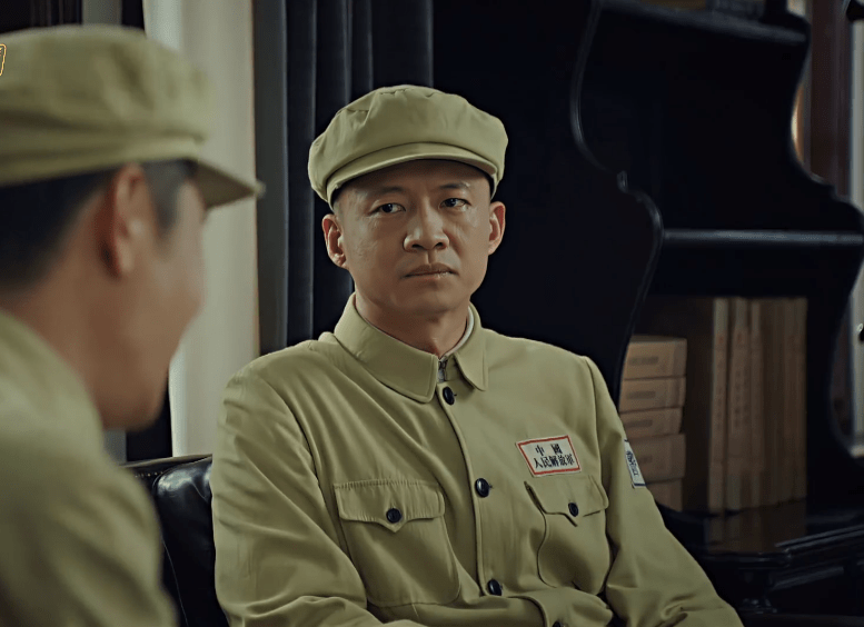 奔着赵露思关晓彤追《胡同》,结果反被36岁男配抓住了眼球_观众_林征