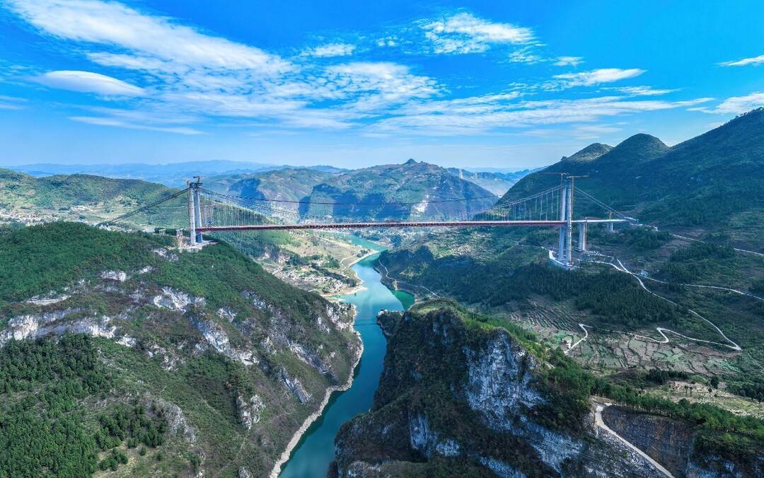 贵州金仁桐高速桐梓河特大桥合龙_施工_结构_峡谷