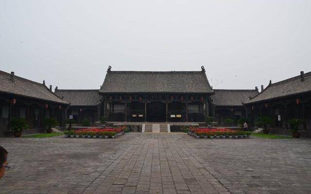 汉民族地区现存最完整的古城，中国四大古城之一，距今2700多年历史