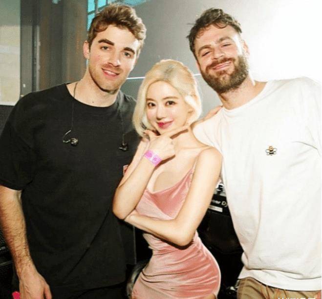 国外女神级"网红dj"soda, 身材好颜值高,不愧是第一美女dj_能力_因为