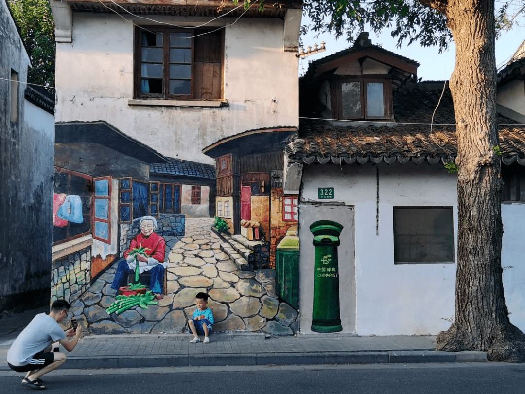 老街与墙绘的融合总有你喜欢的一块请大家注意个人防护,不扎堆,不聚集