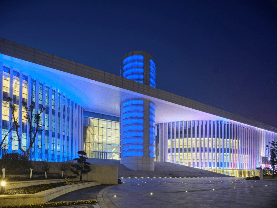 肥东大剧院地址:重庆市渝北区悦来大道66号蝶变和腾飞.