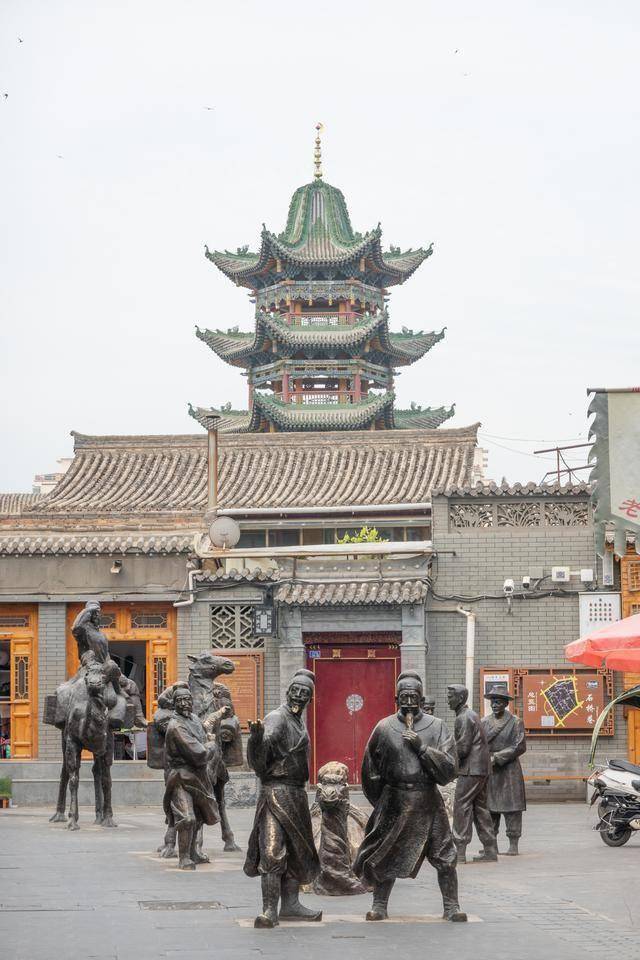 临夏回族自治州,古称河州,是甘肃省辖自治州,全国两个回族自治州和