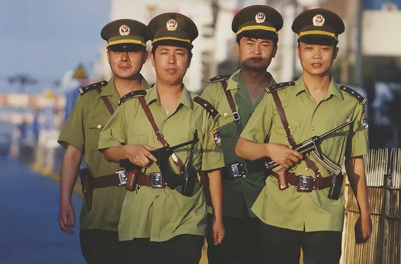 2004年"沈俊林"案,逃犯隐姓埋名成富豪,还将女友捧红成女明星_谢雨欣