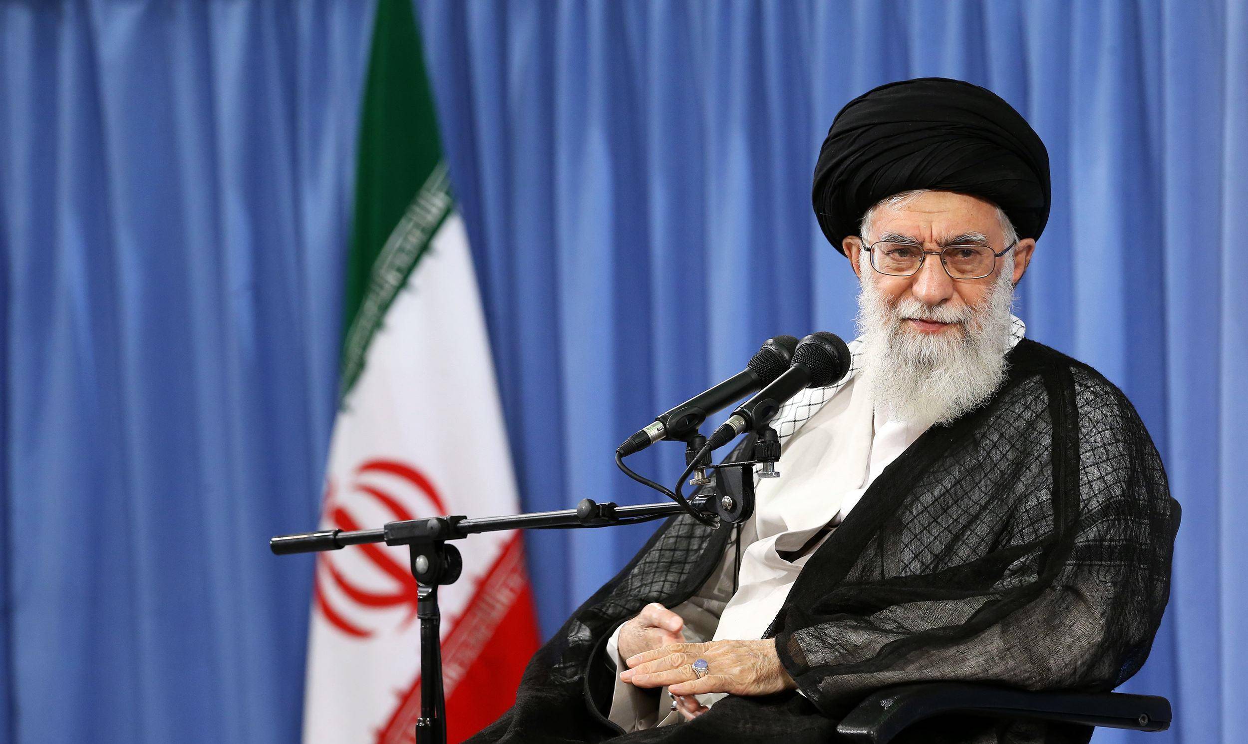 伊朗前总统内贾德:坐在核弹上硬刚美国,中东最后的"反美斗士"_国家