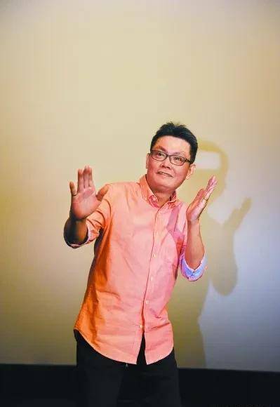 小星爷张世玉扬言打车到成都跟泡菜哥密会,是要拍《食神2》吗?