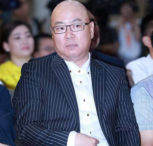 郭冬临:在他为武汉疫情捐款20万的背后,我只看到了人性的丑陋_牛群