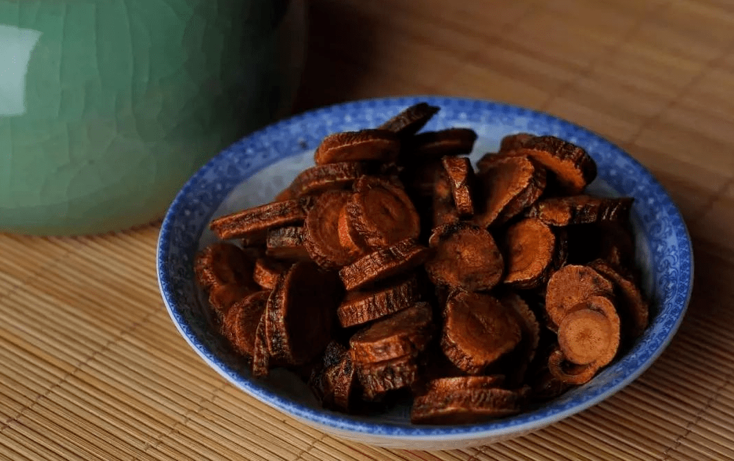 用它煮水喝,補心氣,防瘀堵!國醫大師最愛用的養心藥!_心臟_桂枝_治療