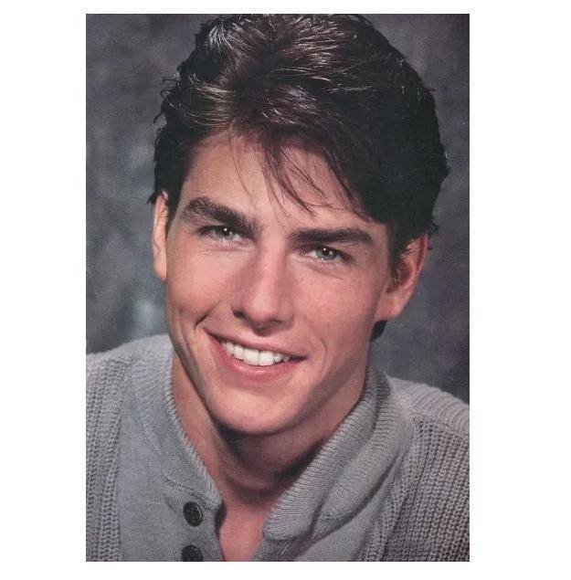 阿汤哥的牙齿矫正是可以开除牙医的水平吧,不仅没变帅