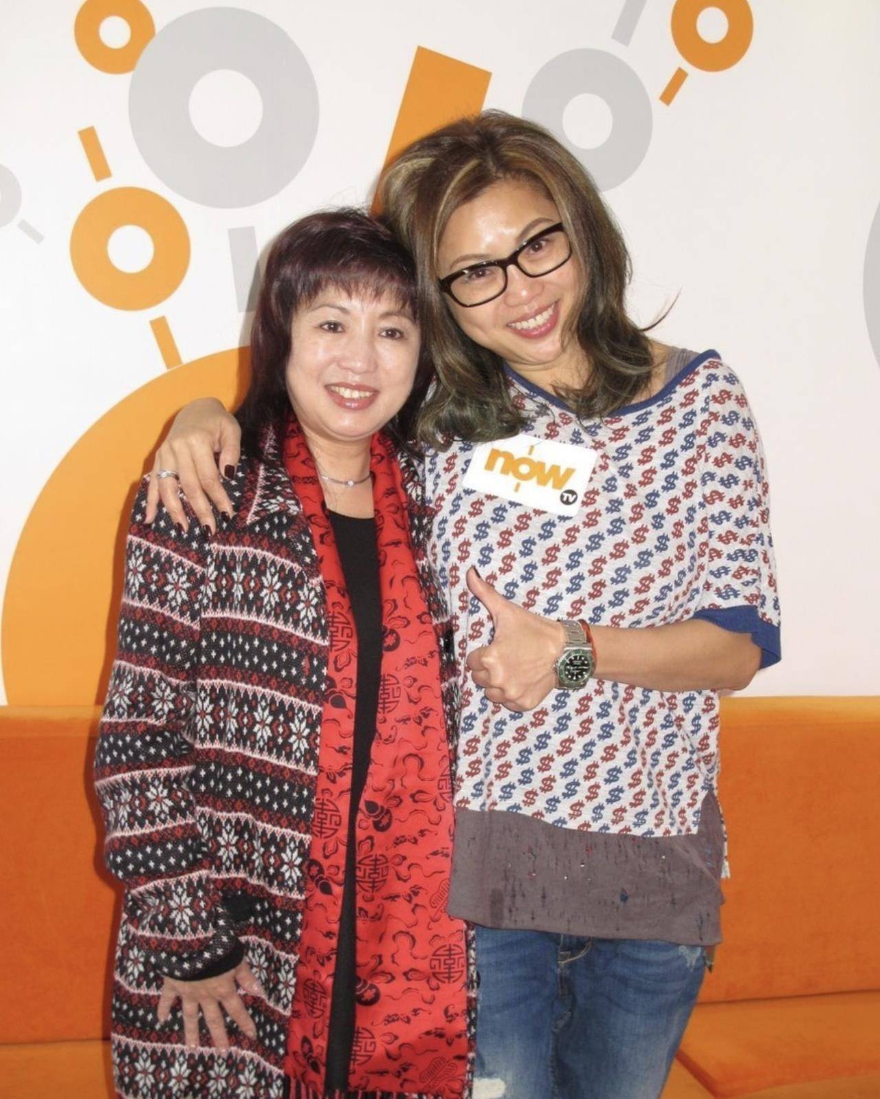 梅小惠受访聊感情状态,遗憾未被曾伟权求婚,单身廿年仍憧憬结婚_观众